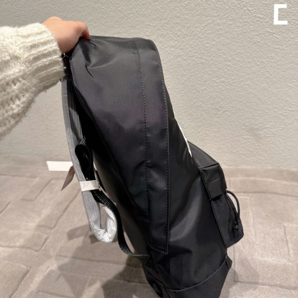 巴黎世家雙肩背包 BALENCIAGA背包 男女通用款後背包 復古刺繡尼龍雙肩包 B家休閒背包 運動背包 大容量學生書包-細節圖6