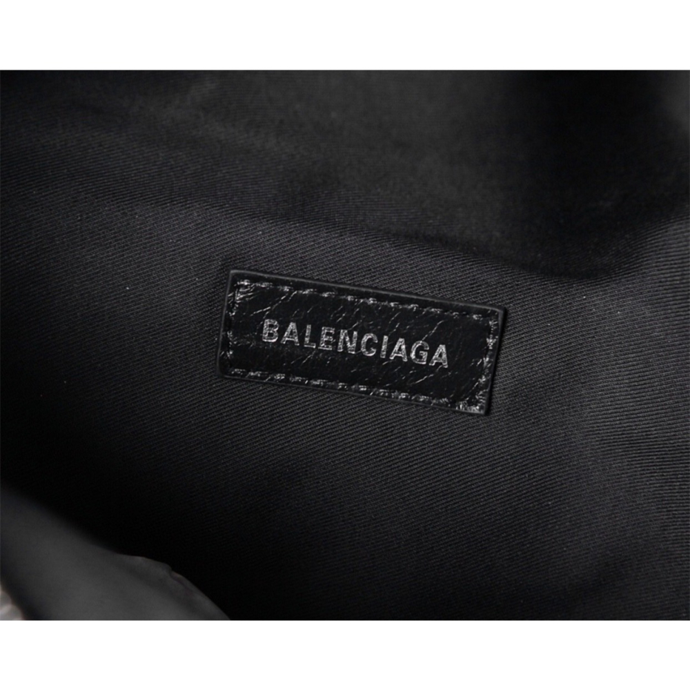 Balenciaga胸包 巴黎世家胸包 機車系列多口袋腰包 男女通用款胸包 時尚休閒單肩包 側背包 斜背包 時尚休閒男包-細節圖8