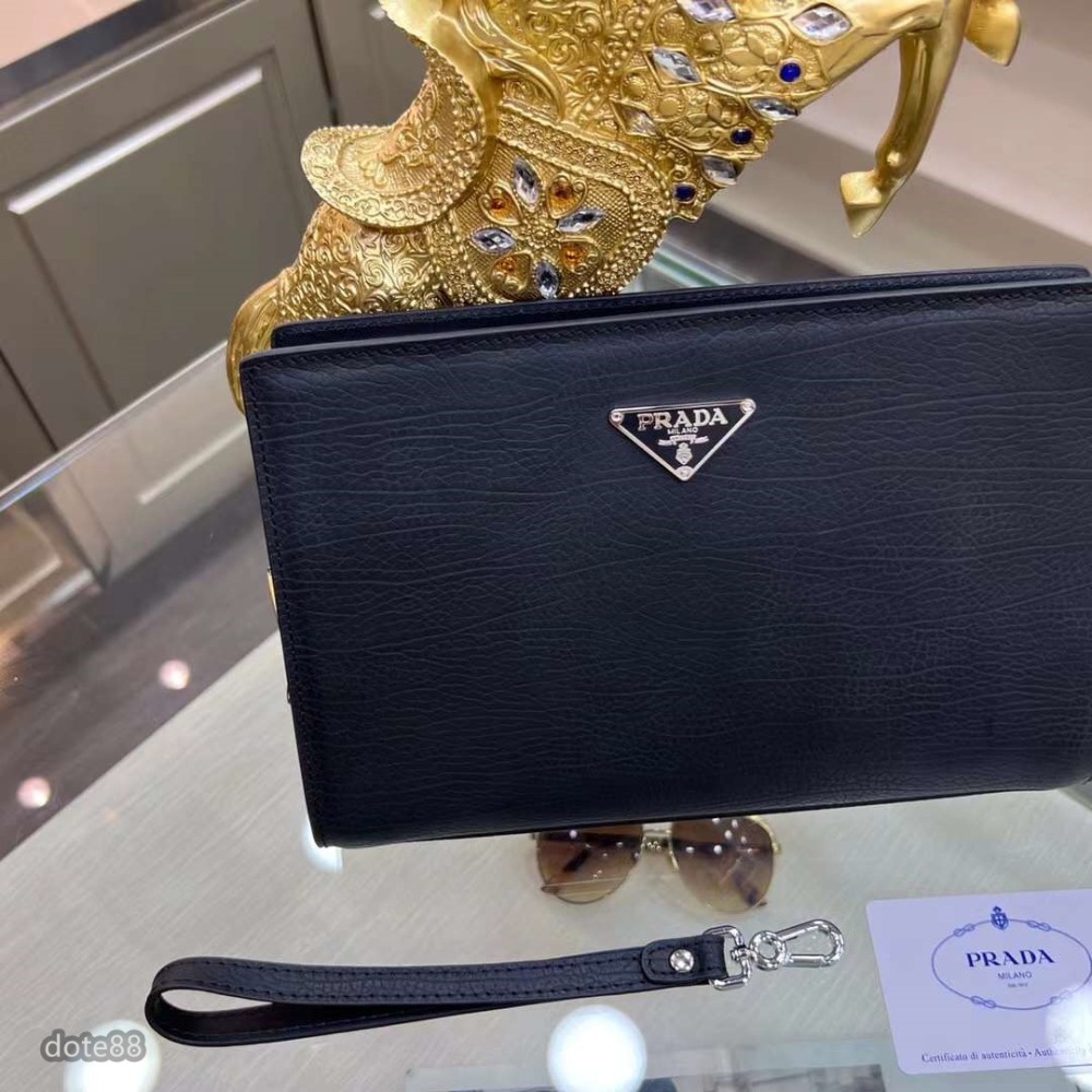 Prada普拉達採用進口頭層定型牛皮手拿包.錢包.金屬配件.休閒 運動 逛街 宴會  晚宴  交換禮物生日禮物-細節圖5