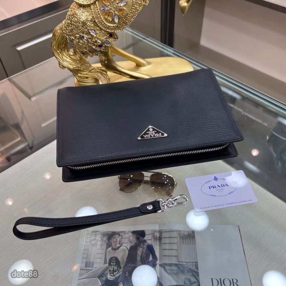 Prada普拉達採用進口頭層定型牛皮手拿包.錢包.金屬配件.休閒 運動 逛街 宴會  晚宴  交換禮物生日禮物-細節圖6