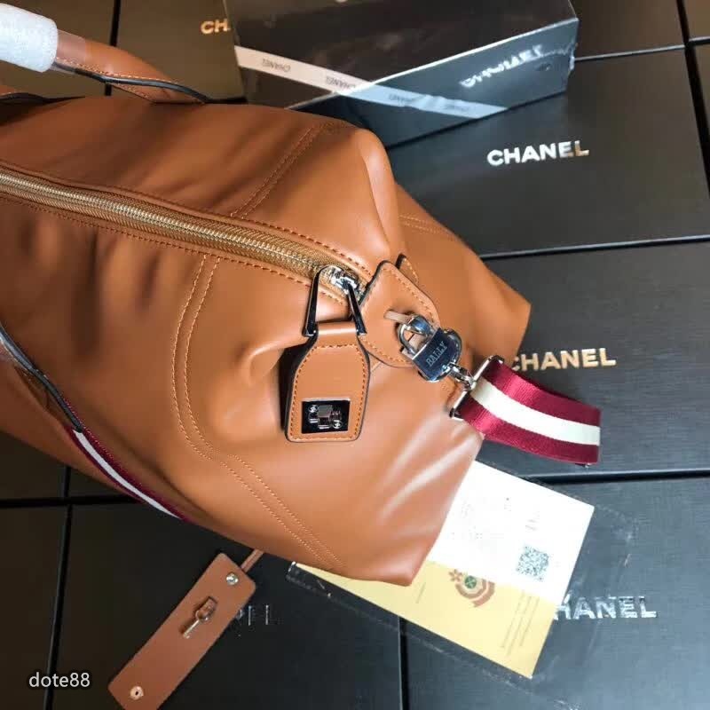 BALLY巴厘新款式男士旅行袋手提包進口二層皮定制專用五金拉鍊拉合順滑休閒 運動健身包百搭 簡約 時尚潮流行  奢華-細節圖4