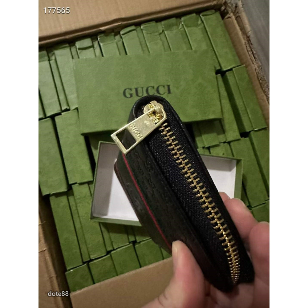 GUCCI古馳手拿包簡約耐看頭層牛皮材質容量大超級百搭出門必備送男友禮物逛街 宴會  晚宴交換禮物素色-細節圖5