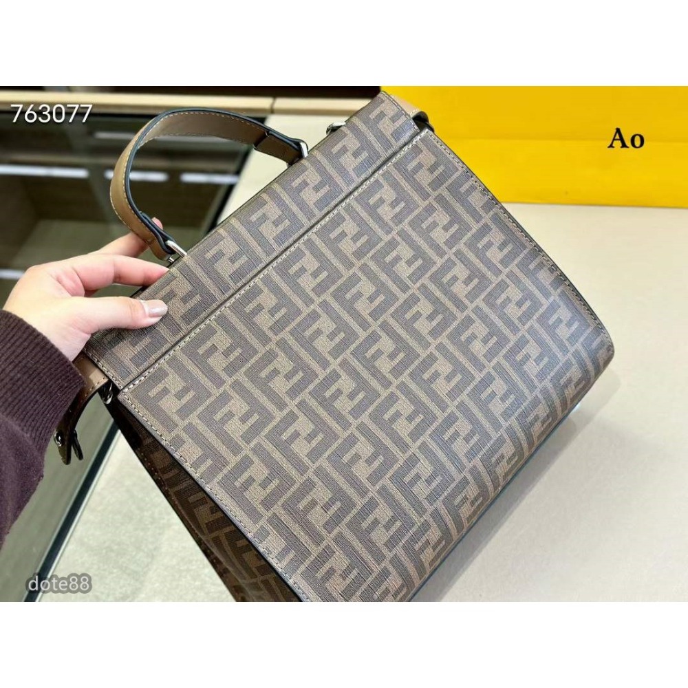 芬迪Fendi軟皮系列一側拉鍊/一側掛鉤時尚百搭大容量手提包休閒  逛街 宴會  晚宴父親節  情人節  生日禮物百搭-細節圖7