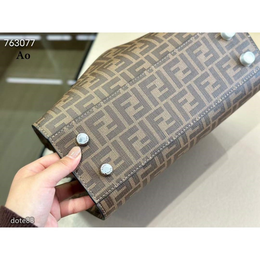 芬迪Fendi軟皮系列一側拉鍊/一側掛鉤時尚百搭大容量手提包休閒  逛街 宴會  晚宴父親節  情人節  生日禮物百搭-細節圖8