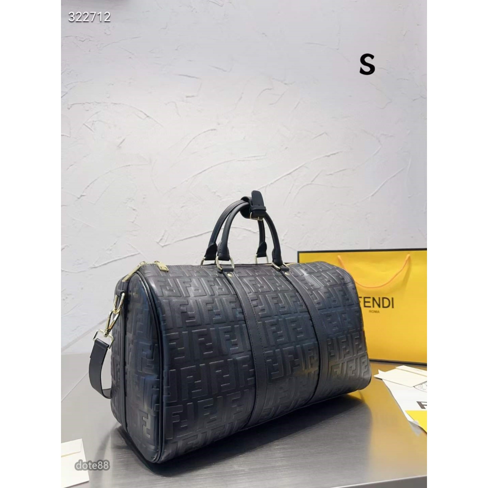 芬迪Fendi機場旅行包又百搭大容量 男女通用款 時尚手提袋 性價比超高 簡約衣服/鞋子超能裝 出門必備 奢華  素色-細節圖5