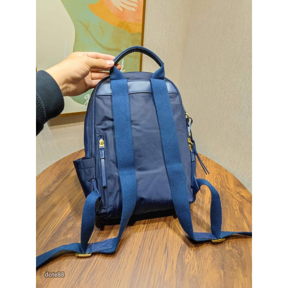 TORY BURCH湯麗柏琦尼龍雙肩包背包經典容量很足經典設計百搭時尚時尚潮流內部空間充足送男友禮物出門必備-細節圖2