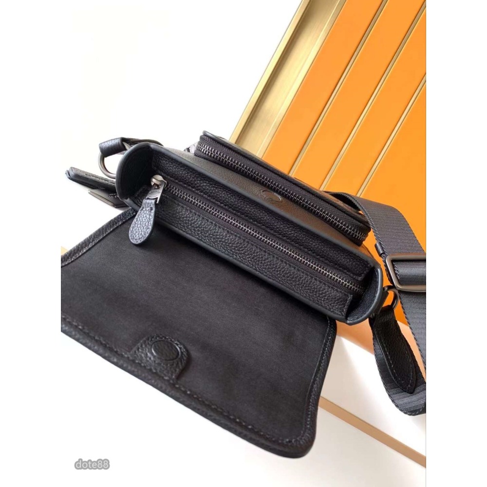 coach蔻馳棕色男士單肩包郵差包大容量輕便實用帶手機袋便捷扣開合出門必備百搭有型簡約時尚潮流行休閒逛街生日禮物情人節-細節圖7