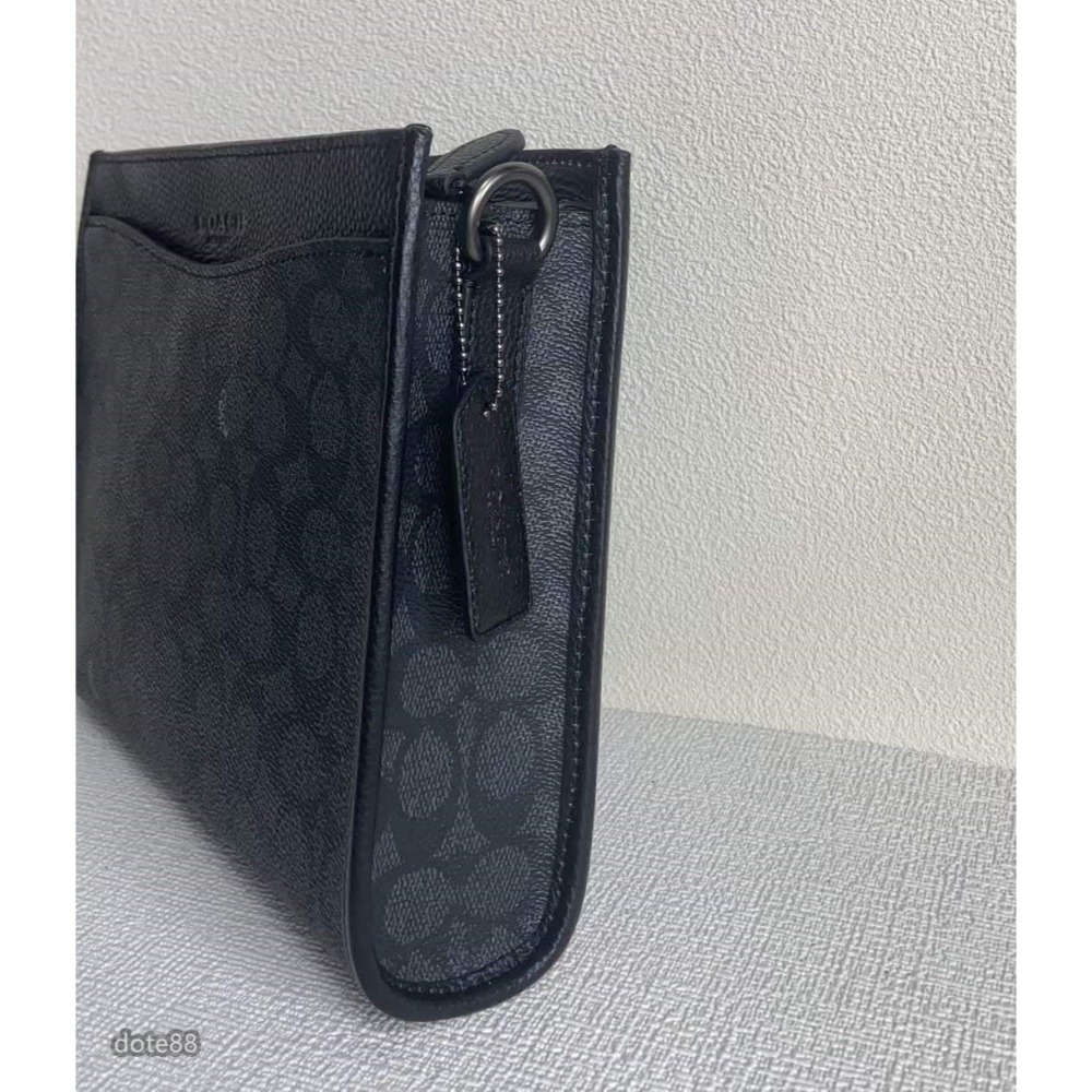 coach蔻馳男包單肩斜挎包大容量帶耳機包可可調節肩帶輕便實用出門必備百搭有型簡約時尚潮流行休閒逛街生日禮物情人節禮物-細節圖7