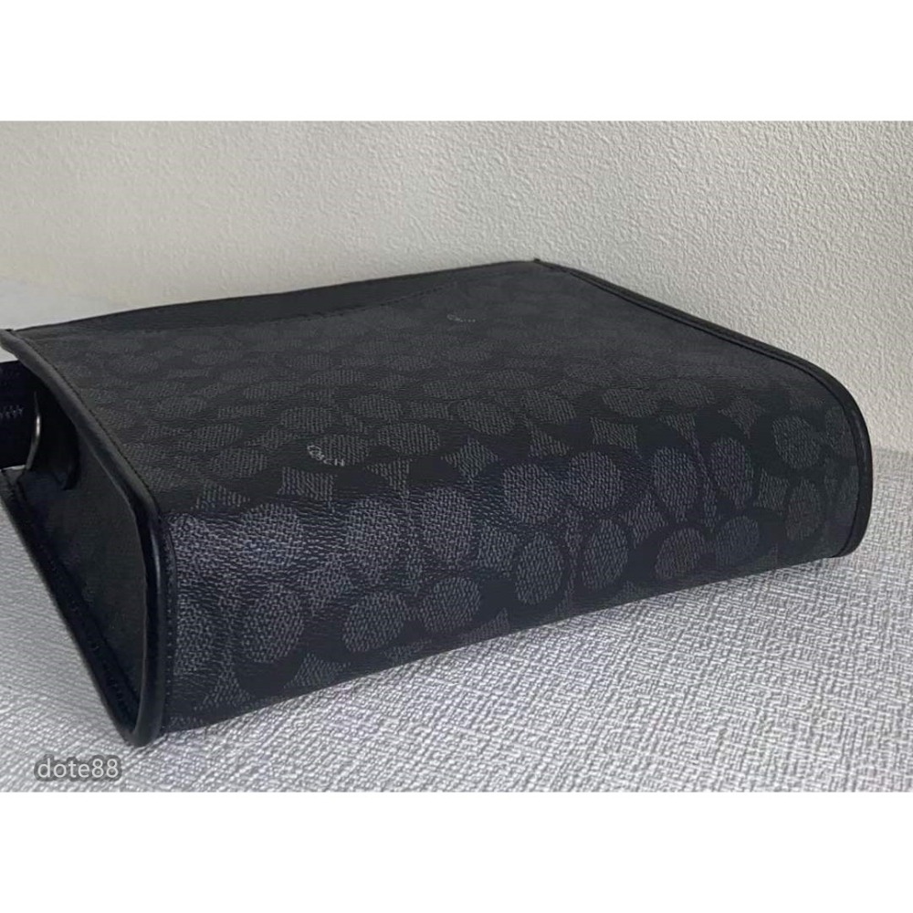 coach蔻馳男包單肩斜挎包大容量帶耳機包可可調節肩帶輕便實用出門必備百搭有型簡約時尚潮流行休閒逛街生日禮物情人節禮物-細節圖8