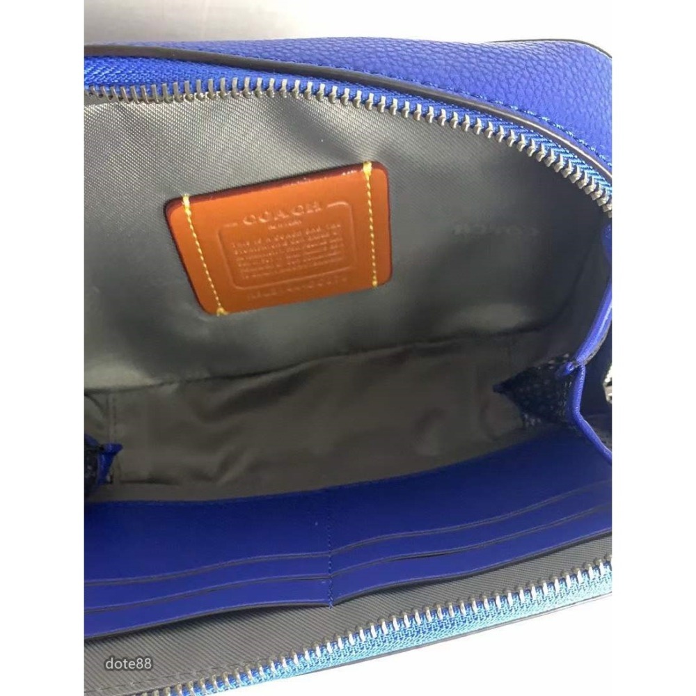 coach蔻馳男包斜挎相機包大容量耳機包多功能袋拉鍊開合輕便實用出門必備百搭簡約時尚潮流休閒逛街生日禮物情人節禮物-細節圖7