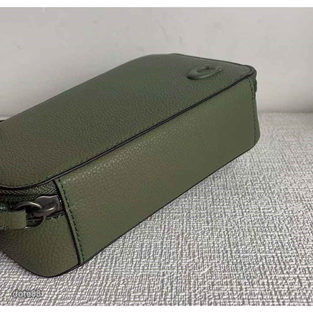 coach蔻馳男包斜挎相機包大容量耳機包多功能袋拉鍊開合輕便實用出門必備百搭簡約時尚潮流休閒逛街生日禮物情人節禮物-細節圖7