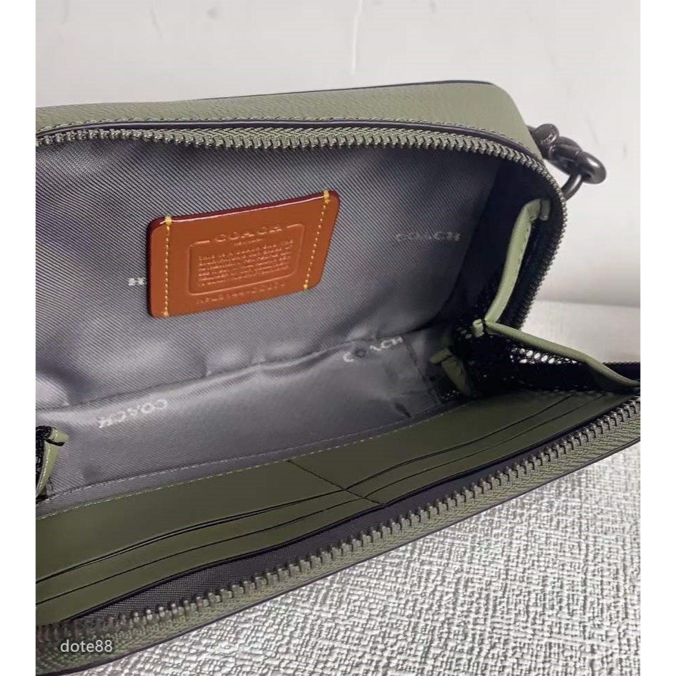 coach蔻馳男包斜挎相機包大容量耳機包多功能袋拉鍊開合輕便實用出門必備百搭簡約時尚潮流休閒逛街生日禮物情人節禮物-細節圖8