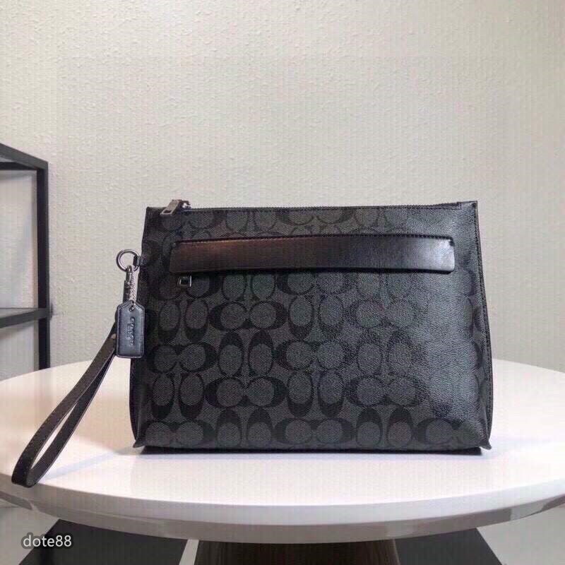 coach蔻馳男士手拿包大容量送父親有夾層輕便實用出門必備百搭有型簡約時尚潮流行休閒逛街生日禮物情人節禮物-細節圖2