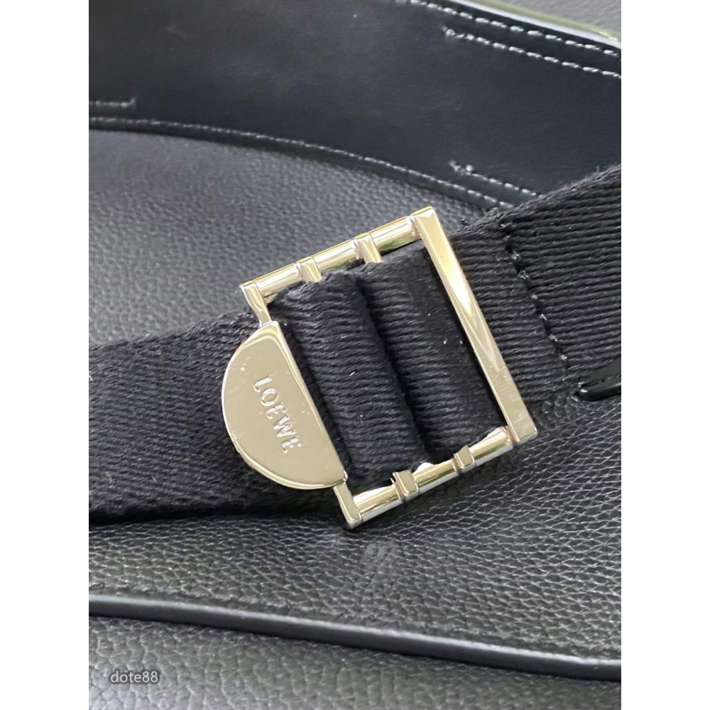 Loewe Buckle Tote簡約大氣可調節肩帶耐磨耐用簡便實用經典印花大容量內部有夾層輕便實送男友生日節日禮物-細節圖6