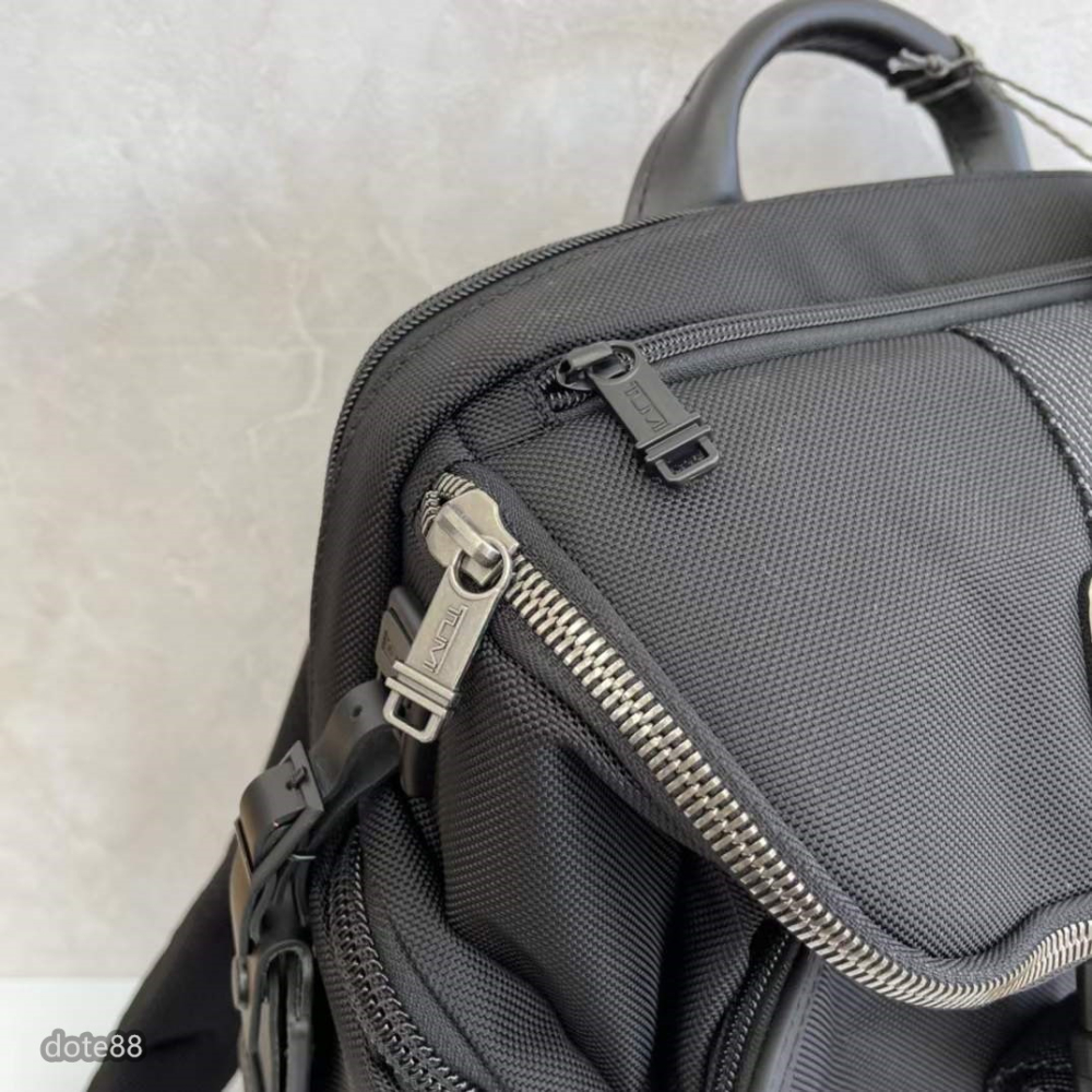 【Tumi】途米商務休閒男士雙肩包背包可雙肩手提旅行袋彈道尼龍面料大容量多功能多隔層設計多功能簡便實用出門必備簡約時尚-細節圖5