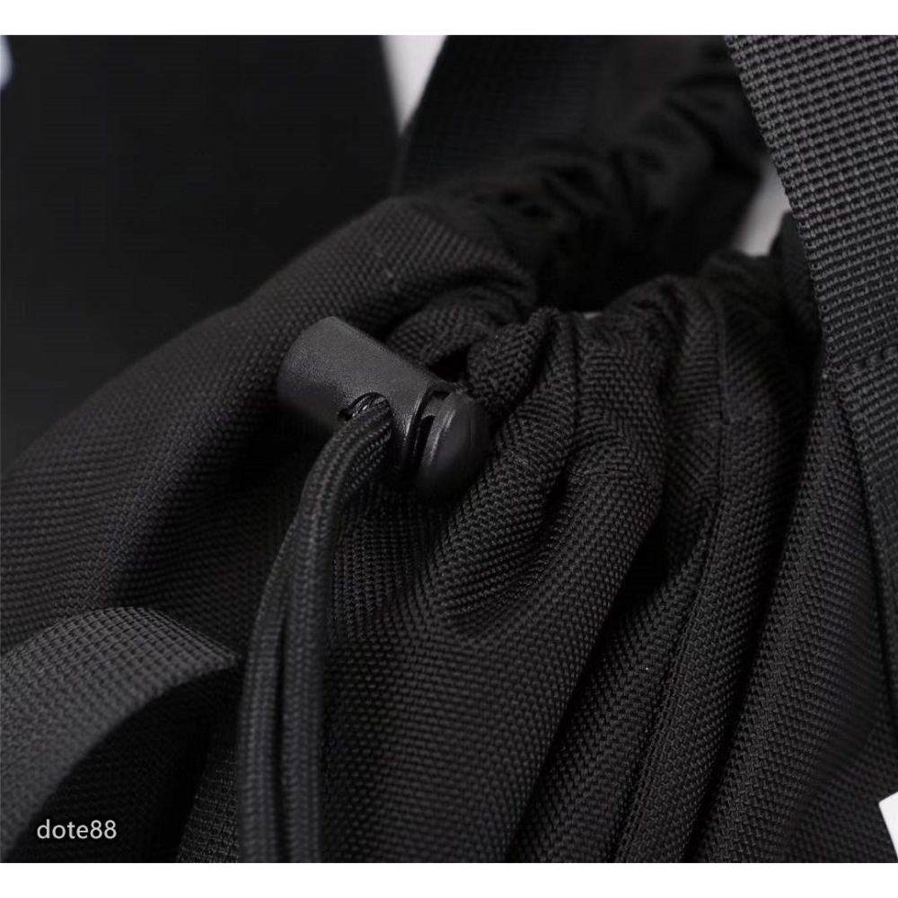 【Alexander wang】 亞歷山大王黑色尼龍手提肩背運動旅行包男女同款耐污耐磨多功能簡便實用出門旅行必備時尚-細節圖6