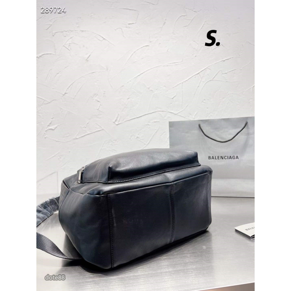【Balenciaga】巴黎世家男生女生明星同款雙肩背包書包旅行包耐磨耐用多功能容量大拉鍊隔層生日禮物簡便實用防水拉鍊-細節圖4