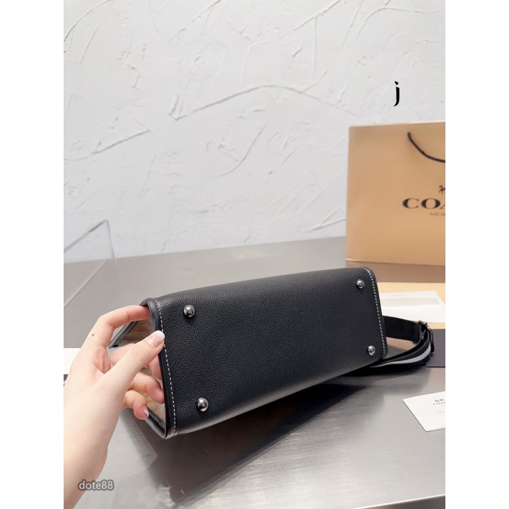 【coach】蔻馳新款托特包手提包購物袋容量超級大耐磨耐髒有隔層男女通用可手拎可斜挎輕質而空間寬敞多功能簡便出門必備-細節圖6