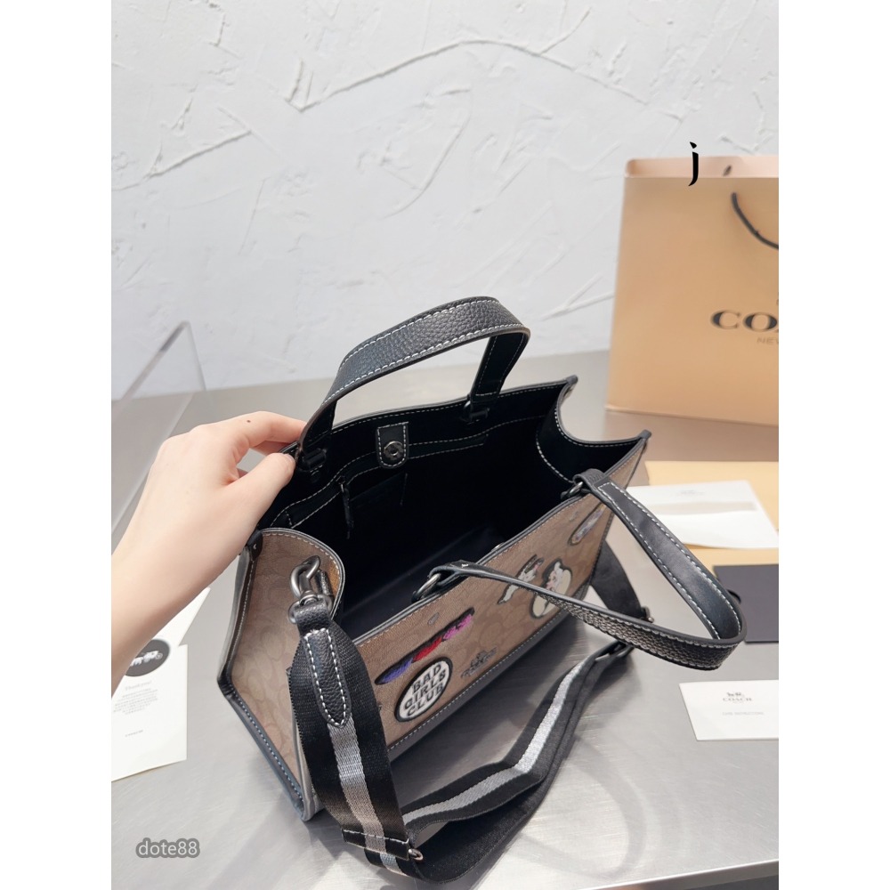 【coach】蔻馳新款托特包手提包購物袋容量超級大耐磨耐髒有隔層男女通用可手拎可斜挎輕質而空間寬敞多功能簡便出門必備-細節圖9