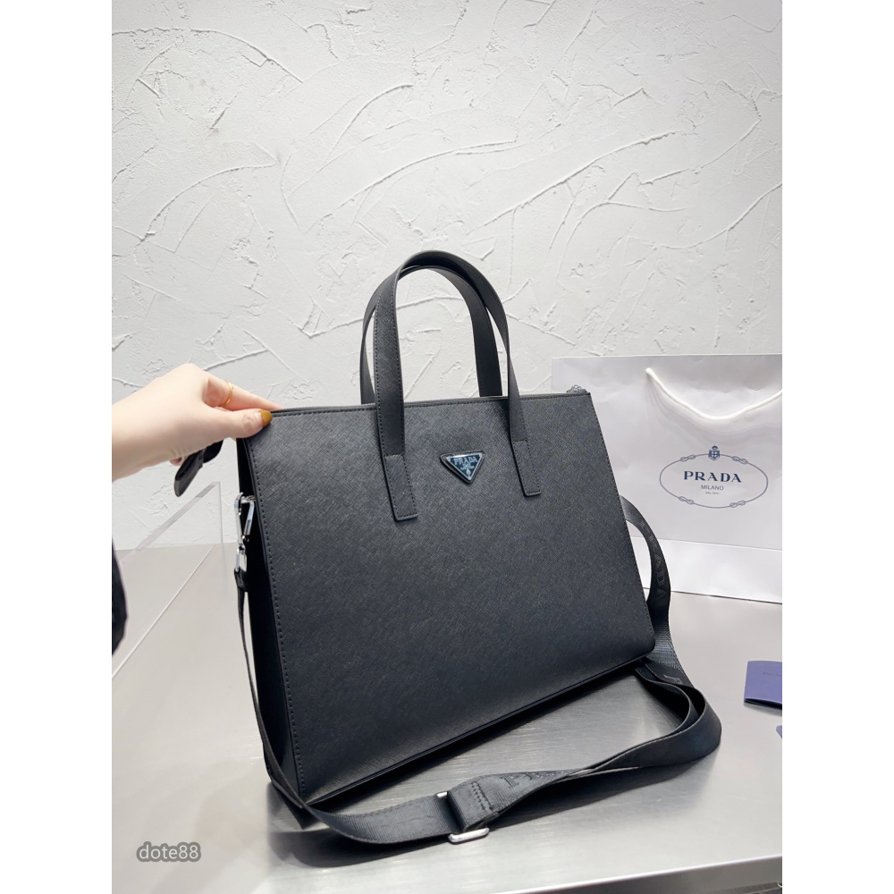 【Prada】普拉達男士公事包手提包筆電包經典三角標可調肩帶多隔層耐磨耐髒多功能簡便實用送領導老公生日禮物出門出差必備-細節圖4