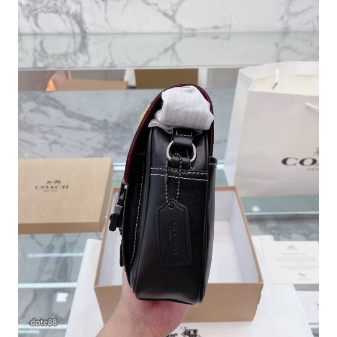 【coach】蔻馳男士女士單肩包郵差包斜挎包手機包經典印花大容量輕便實用出門必備送男友女友禮物百搭有型簡約時尚潮流休閒-細節圖5