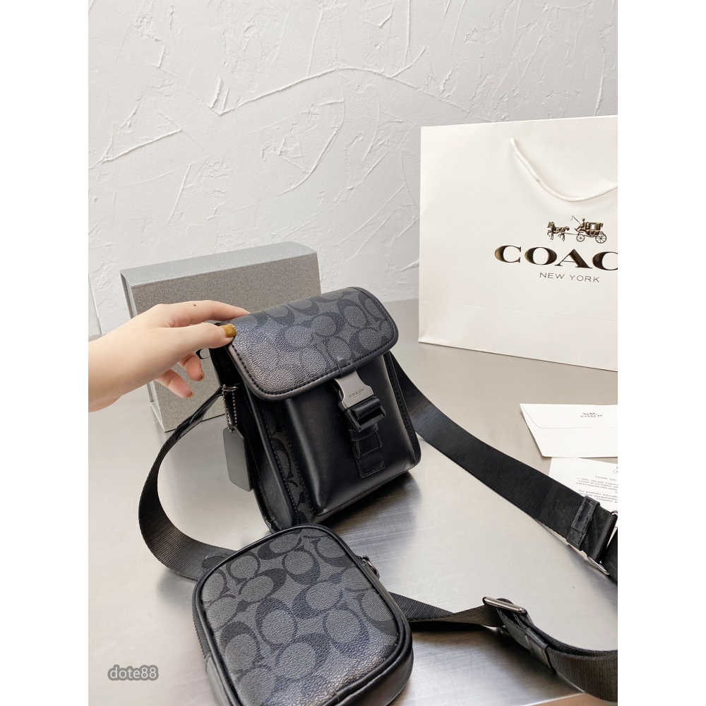 【coach】蔻馳男士單肩包斜挎包經典印花大容量年輕配色輕便實用出門必備送男友禮物百搭有型時尚潮流休閒逛街生日禮物-細節圖3