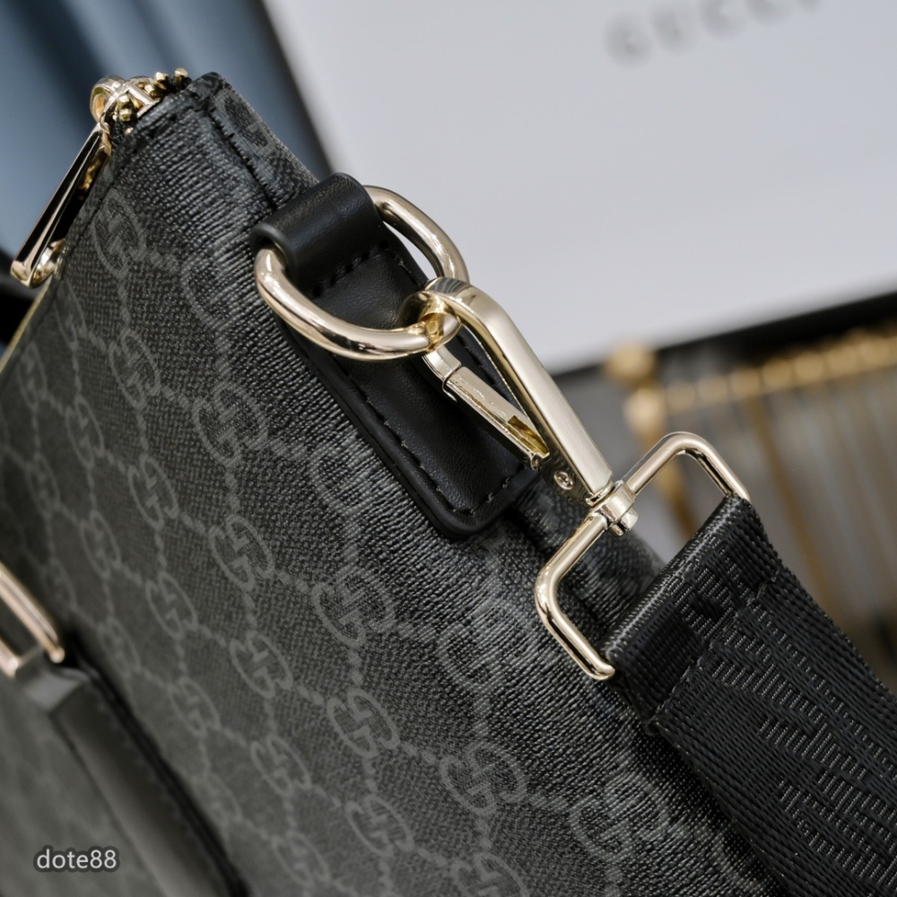 【Gucci】古馳男士公事包手提包斜挎包真皮經典印花可調節肩帶多隔層耐磨送領導老公禮物多功能簡便出門出差必備高端大氣-細節圖7