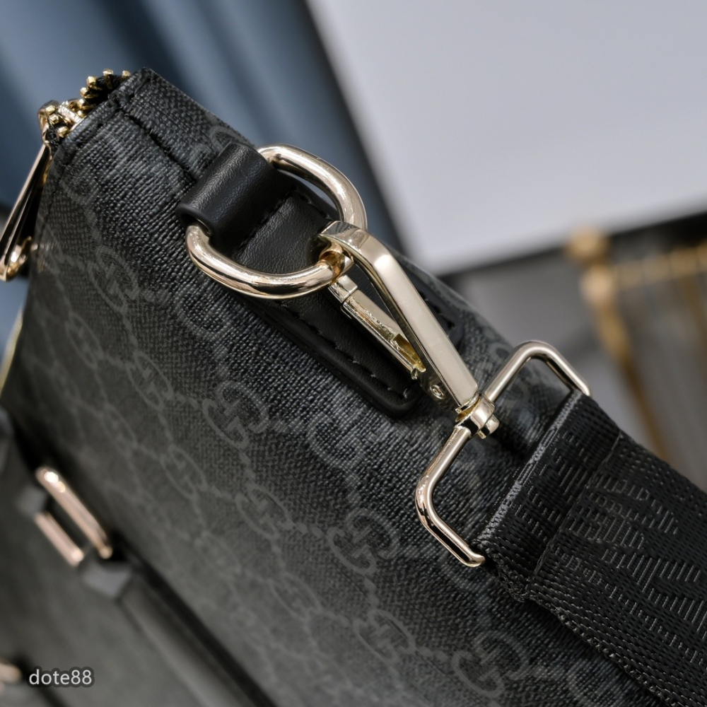 【Gucci】古馳男士公事包手提包斜挎包真皮經典印花可調節肩帶多隔層耐磨送領導老公禮物多功能簡便出門出差必備高端大氣-細節圖7
