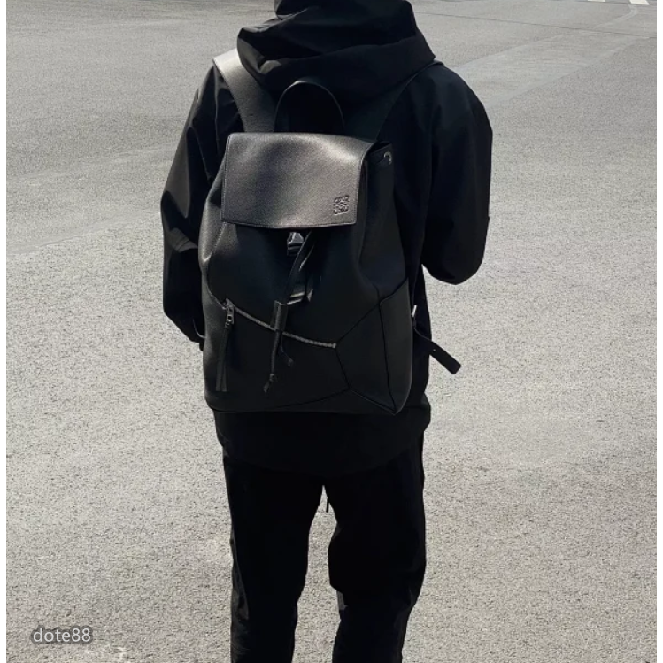 【Loewe】男生雙肩包背包手提包簡約大氣可調節肩帶耐磨耐用簡便實用經典印花大容量內部有夾層輕便實送男友生日節日禮物-細節圖3