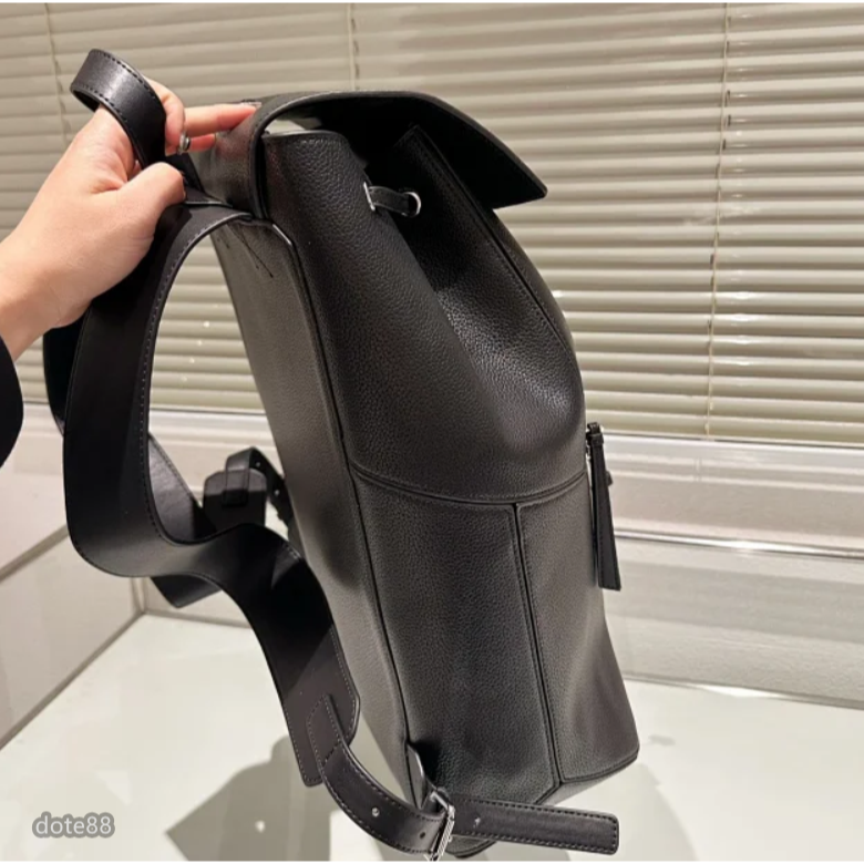 【Loewe】男生雙肩包背包手提包簡約大氣可調節肩帶耐磨耐用簡便實用經典印花大容量內部有夾層輕便實送男友生日節日禮物-細節圖5