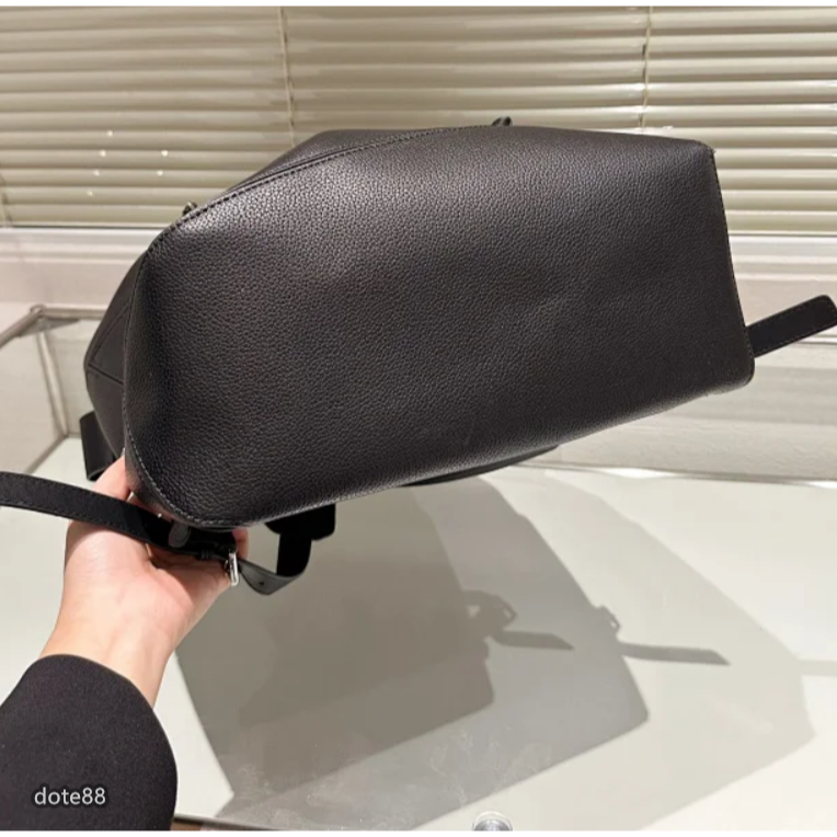 【Loewe】男生雙肩包背包手提包簡約大氣可調節肩帶耐磨耐用簡便實用經典印花大容量內部有夾層輕便實送男友生日節日禮物-細節圖8