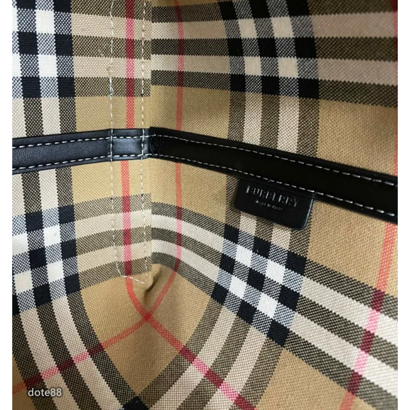 【Burberry】巴寶莉男女情侶同款托特包休閒運動逛街宴會晚宴交換禮物生日禮物出門必備百搭簡約時尚行素色內襯經典格紋-細節圖7