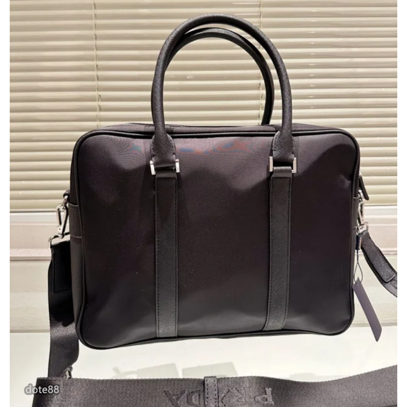 【Prada】普拉達男士手提斜挎公事包商務耐磨多功能大容量有隔層簡便送老公領導父親禮物實用出門必備簡約時尚百搭潮流休閒-細節圖8