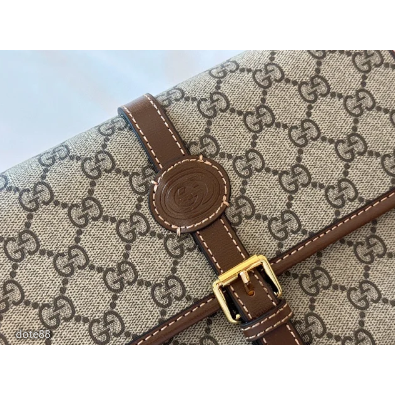 【GUCCI】古馳高端大氣翻蓋單肩包郵差包經典老印花大容量多功能適合上班族出差旅游必備可斜挎休閒逛街情人節生日禮物百搭-細節圖2