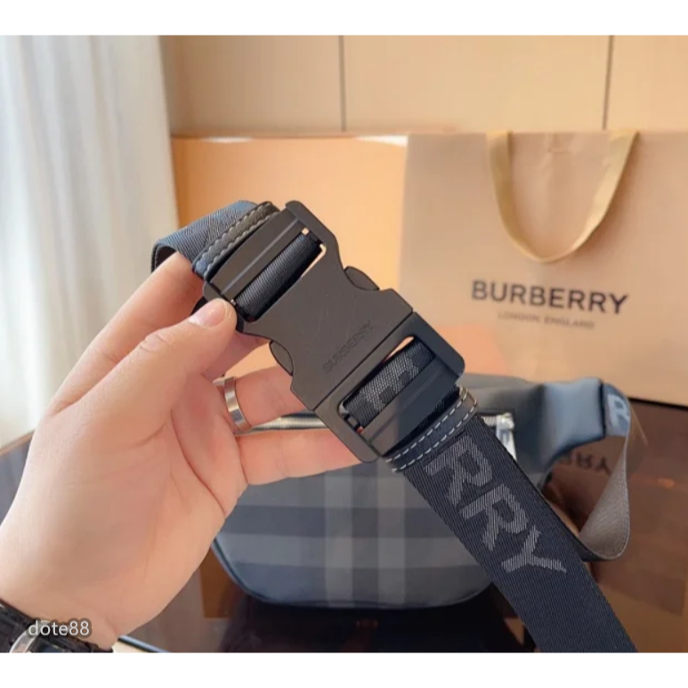 【Burberry】巴寶莉2023新款Sonny腰包炭灰色格紋胸包腰包手機包休閒男士斜挎包休閒運動逛街生日情人節禮物-細節圖5