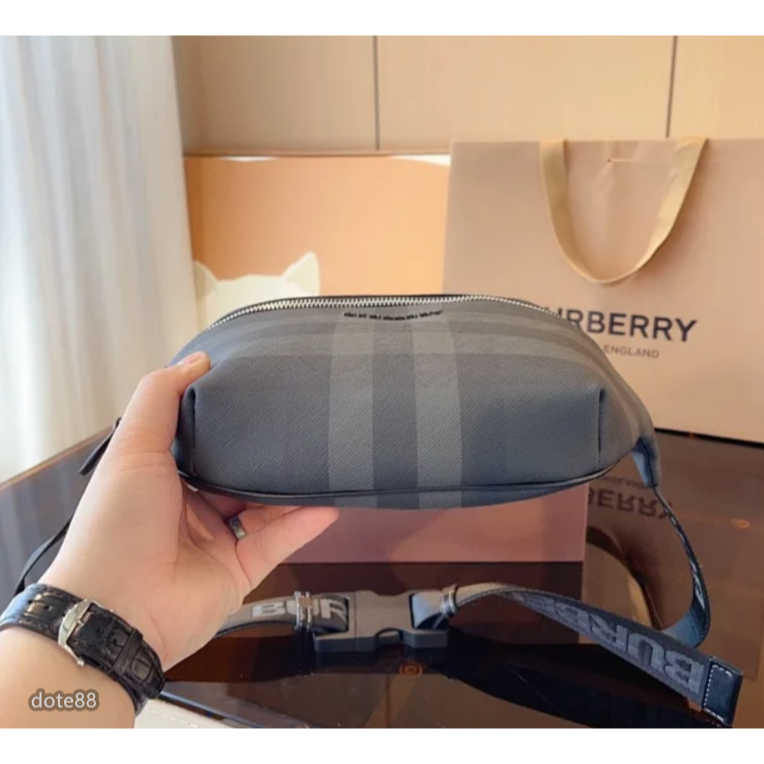 【Burberry】巴寶莉2023新款Sonny腰包炭灰色格紋胸包腰包手機包休閒男士斜挎包休閒運動逛街生日情人節禮物-細節圖7