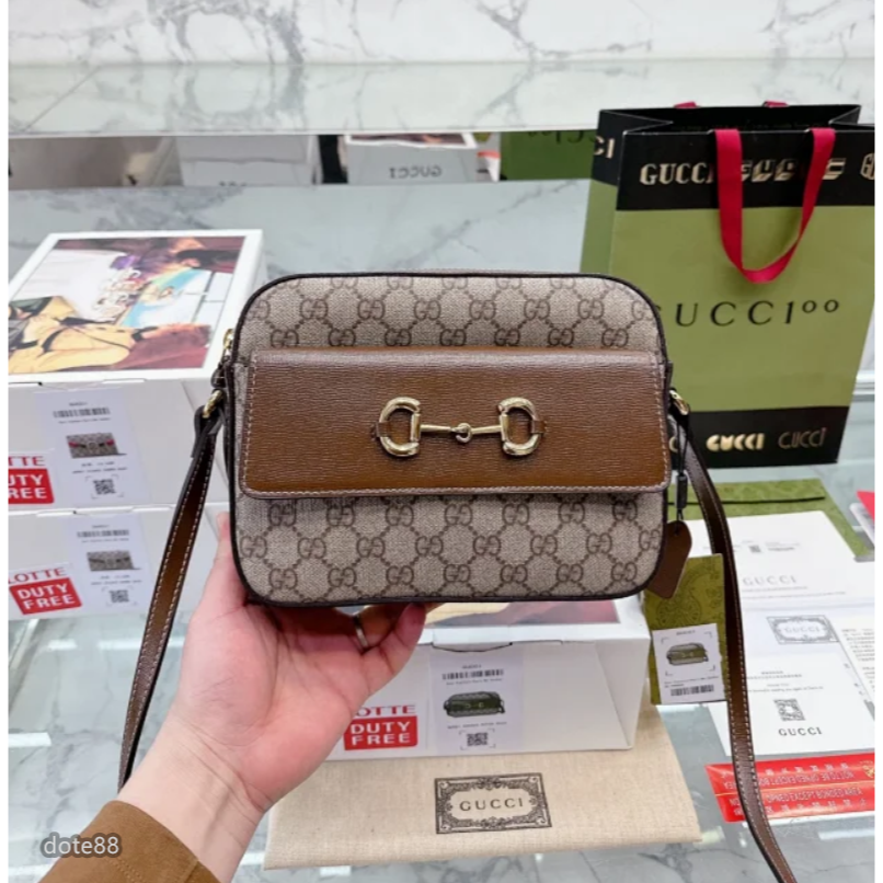 【GUCCI】古馳GG1955Horsebit 馬銜扣復古老花帆布拼皮相機包斜挎單肩包男女同款經典老印花大容量多功能-細節圖2