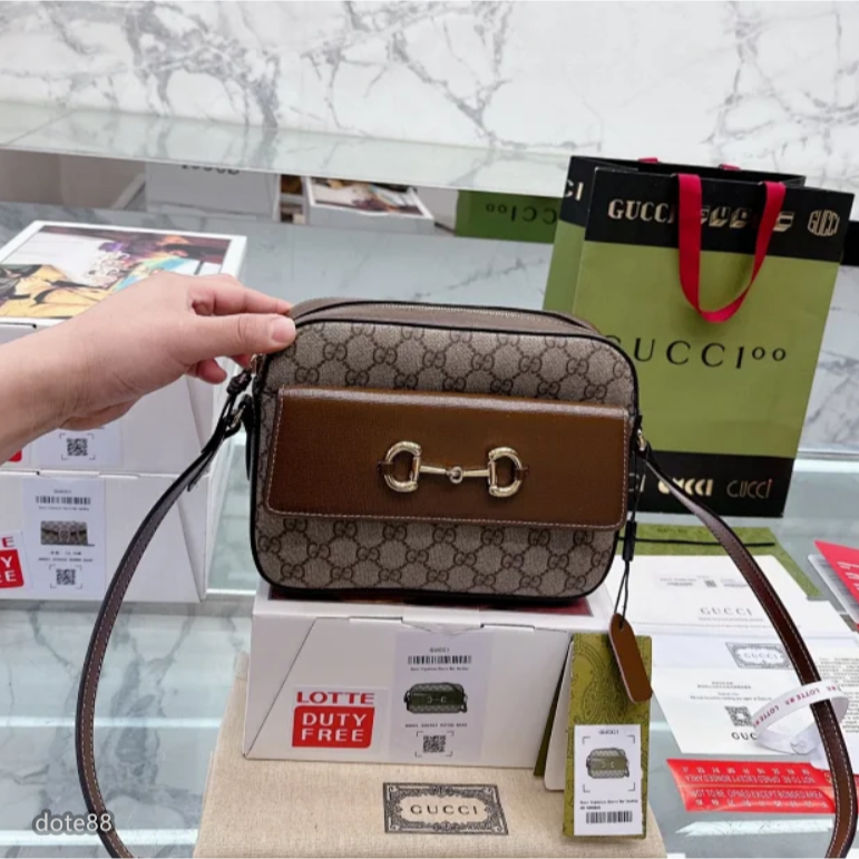 【GUCCI】古馳GG1955Horsebit 馬銜扣復古老花帆布拼皮相機包斜挎單肩包男女同款經典老印花大容量多功能-細節圖4