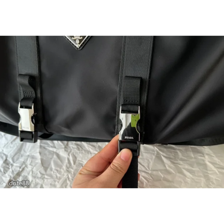 【Prada × Adidas】普拉達和阿迪達斯聯名款男女通用手提商務行李包旅遊包運動健身包耐磨耐髒多功能大容量多隔層-細節圖3