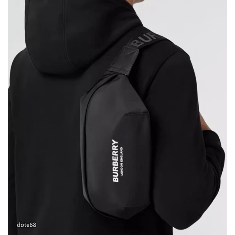 【Burberry】巴寶莉2022新款男士黑色徽標印花尼龍腰包胸包斜挎包手機包休閒男士斜挎包休閒運動逛街生日情人節禮物-細節圖9