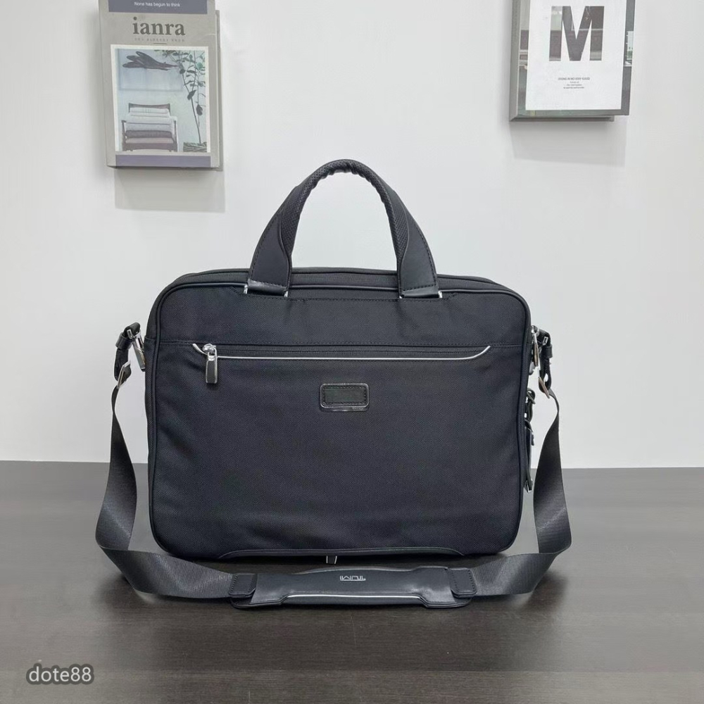 【Tumi】 途米手提包公事包彈道尼龍耐磨防水多隔層多功能可調節拆卸長肩帶容量大電腦隔層送領導送老公禮物簡約大氣實用-細節圖3