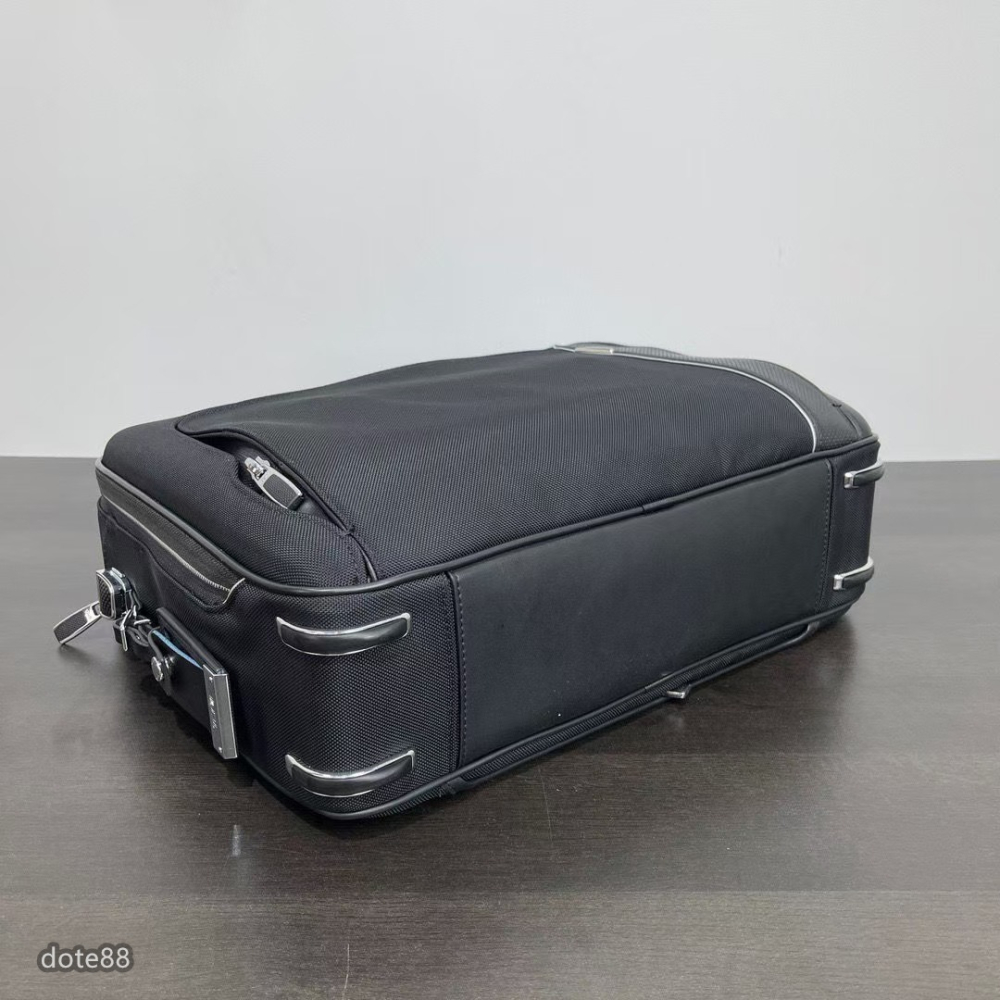 【Tumi】 途米手提包公事包彈道尼龍耐磨防水多隔層多功能可調節拆卸長肩帶容量大電腦隔層送領導送老公禮物簡約大氣實用-細節圖4