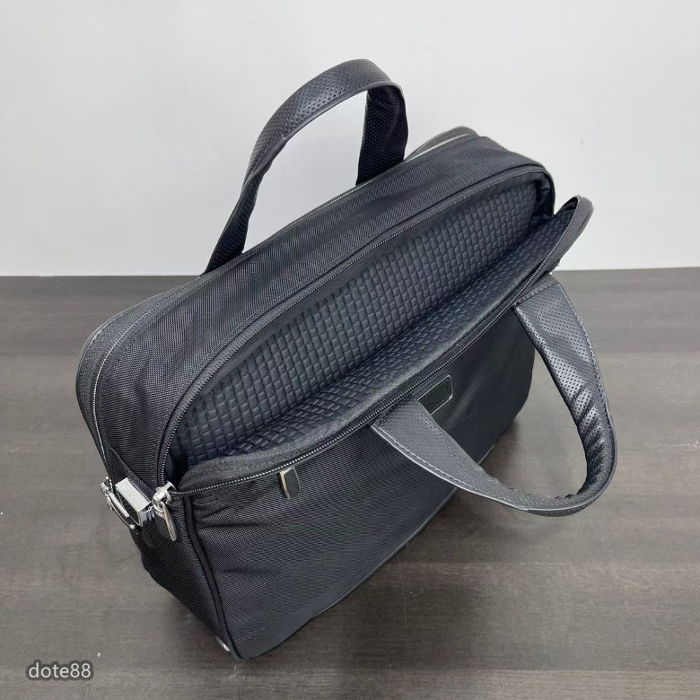 【Tumi】 途米手提包公事包彈道尼龍耐磨防水多隔層多功能可調節拆卸長肩帶容量大電腦隔層送領導送老公禮物簡約大氣實用-細節圖5