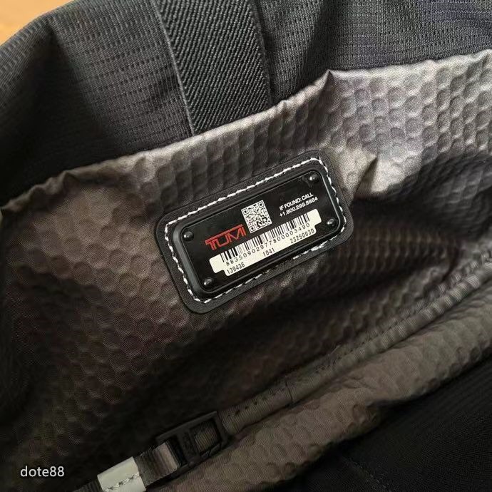 【TUMI】途米男士單肩包胸包腰包手機包斜挎包電競包尼龍材質拉鍊口袋多功能可調節肩帶大容量簡便實用生日禮物輕便出門必備-細節圖7