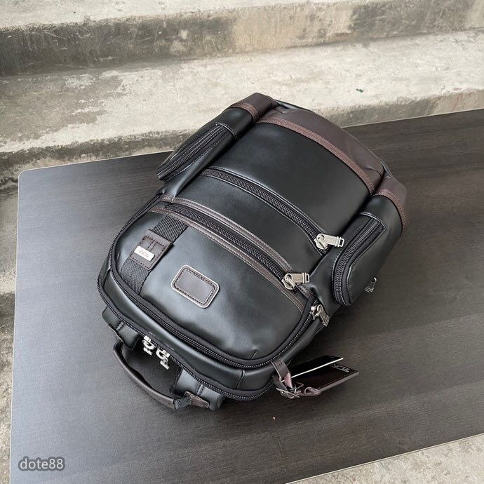 【TUMI】途米男士時尚雙肩背包登山包書包筆電包真皮材質防水多口袋隔層多耐磨耐用生日禮物簡便實用大容量輕便實用簡約-細節圖5