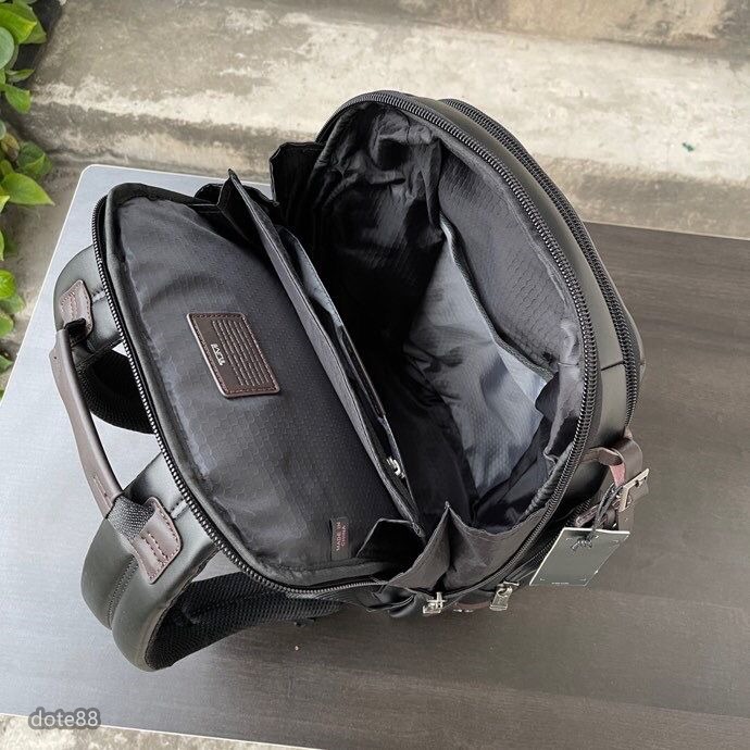 【TUMI】途米男士時尚雙肩背包登山包書包筆電包真皮材質防水多口袋隔層多耐磨耐用生日禮物簡便實用大容量輕便實用簡約-細節圖7