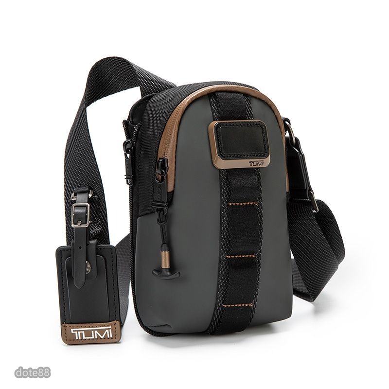 TUMI途米男士黑色單肩包胸包腰包手機包斜挎包尼龍材質拉鍊口袋鑰匙包多功能可調節肩帶送男友生日禮物大容量簡便出門必備-細節圖5