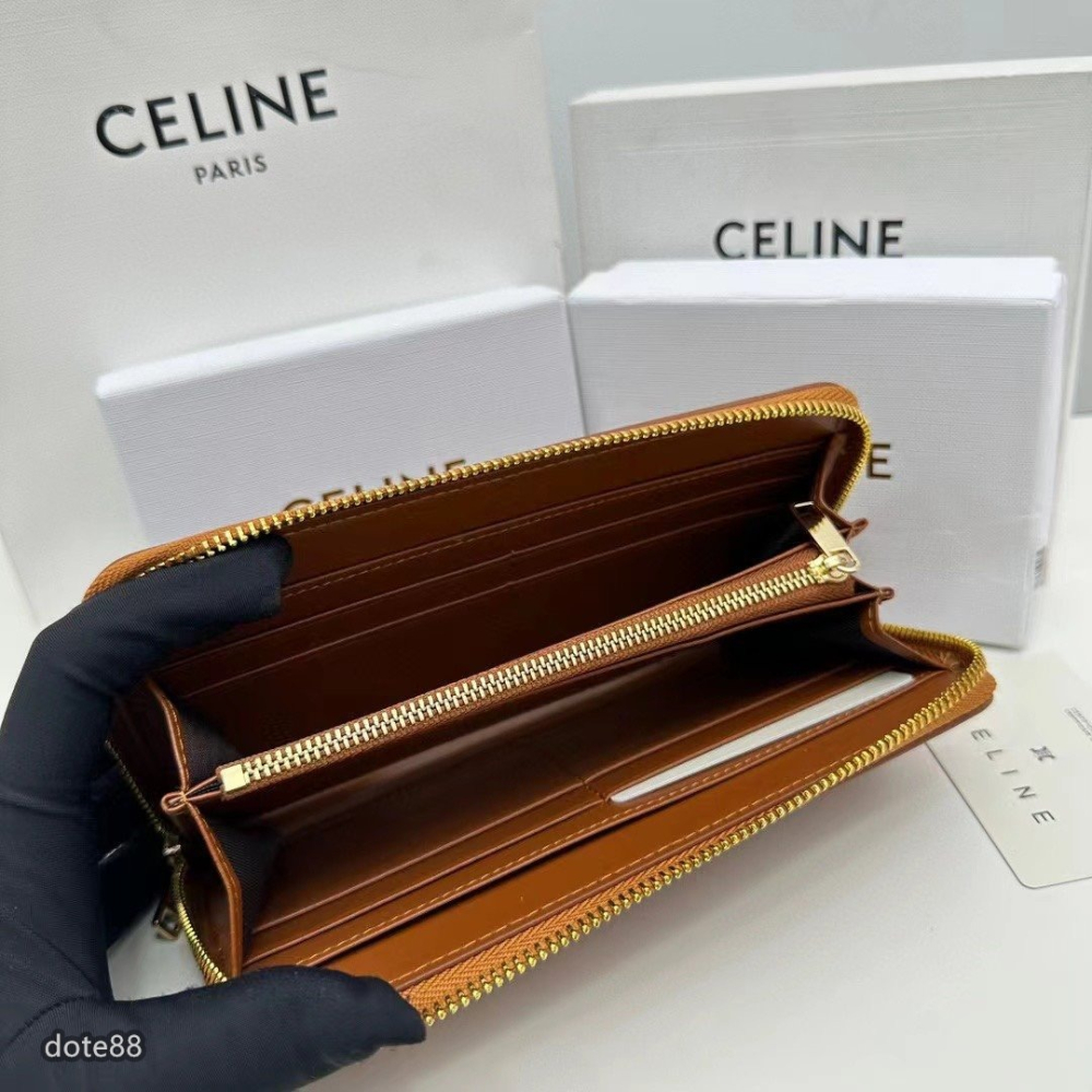 【Celine】賽琳咖啡色男士女士同款錢包手拿包手抓包夾包經典標志簡約大容量多卡槽多隔層拉鏈封口多功能適合上班出門必備-細節圖2