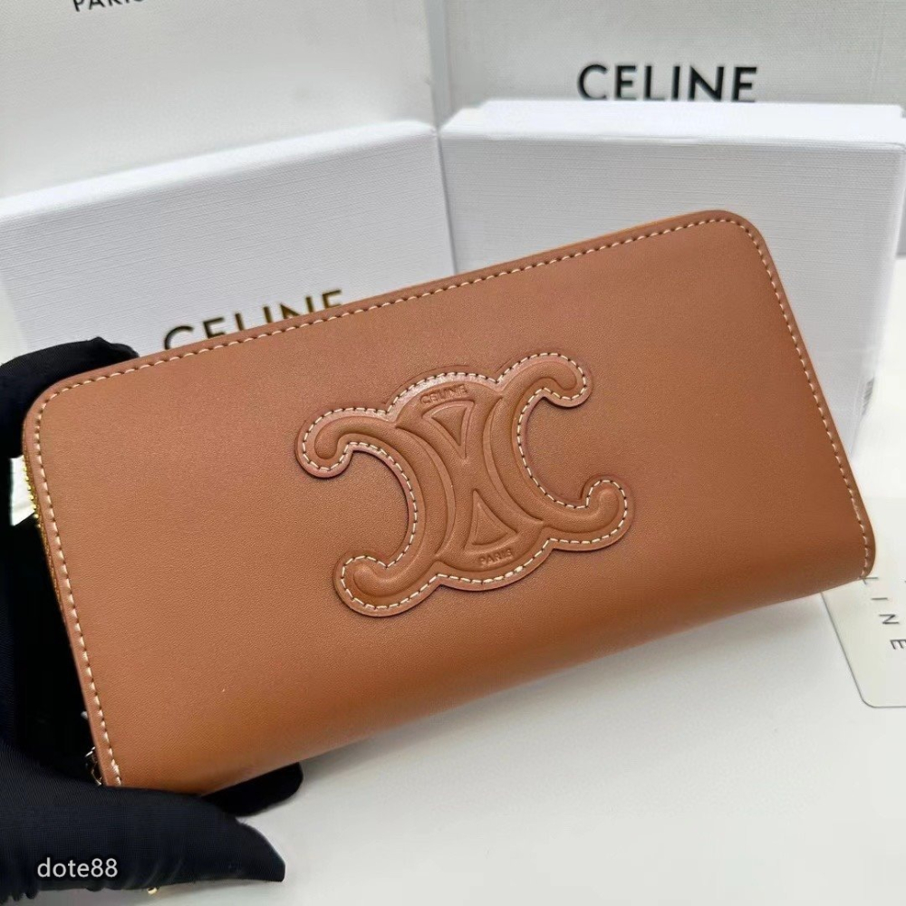 【Celine】賽琳咖啡色男士女士同款錢包手拿包手抓包夾包經典標志簡約大容量多卡槽多隔層拉鏈封口多功能適合上班出門必備-細節圖5