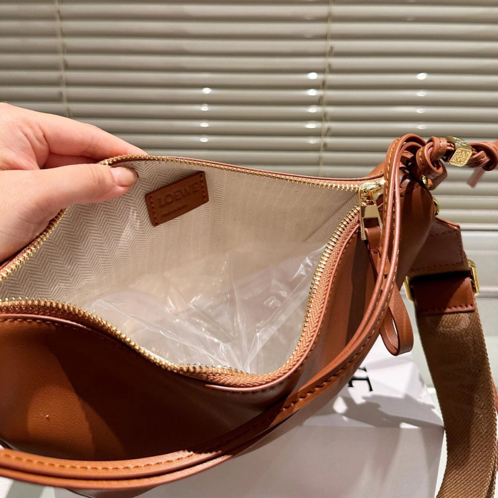 Loewe羅意威包包 Hammock Hobo loewe吊床包 時尚通勤女包 腋下包 棕色真皮包包 斜背包 手提袋 牛-細節圖5